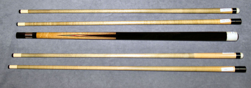Szamboti-tasc_Cue.JPG